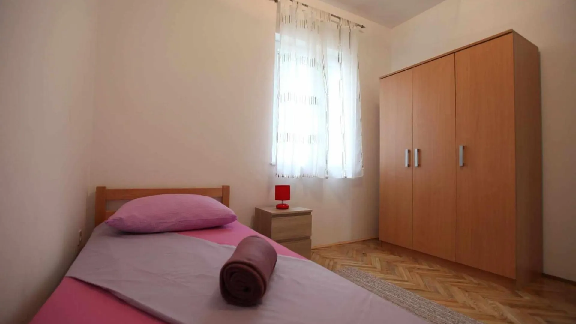 Apartmani Ivana Trogir 0*,